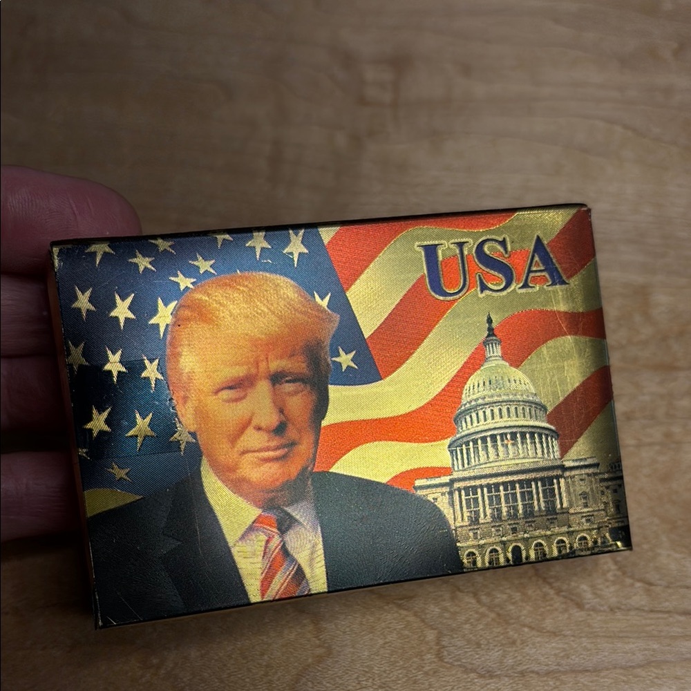 novelty gold Donald Trump 1st term presidential playing cards 2019